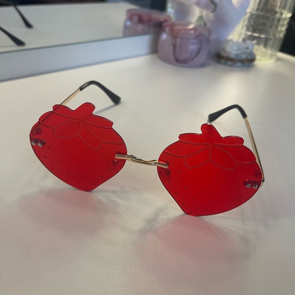 Strawberry Shaped Red Sunglasses